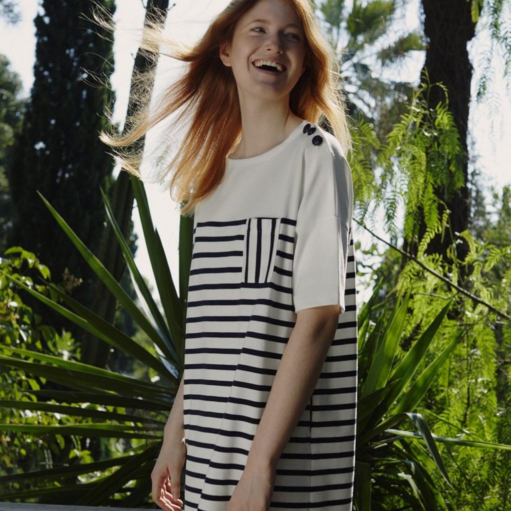 Naturalna paleta barw i graficzne wzory. Poznaj kolekcję Petit Bateau inspirowaną wystawą „HUMAN”