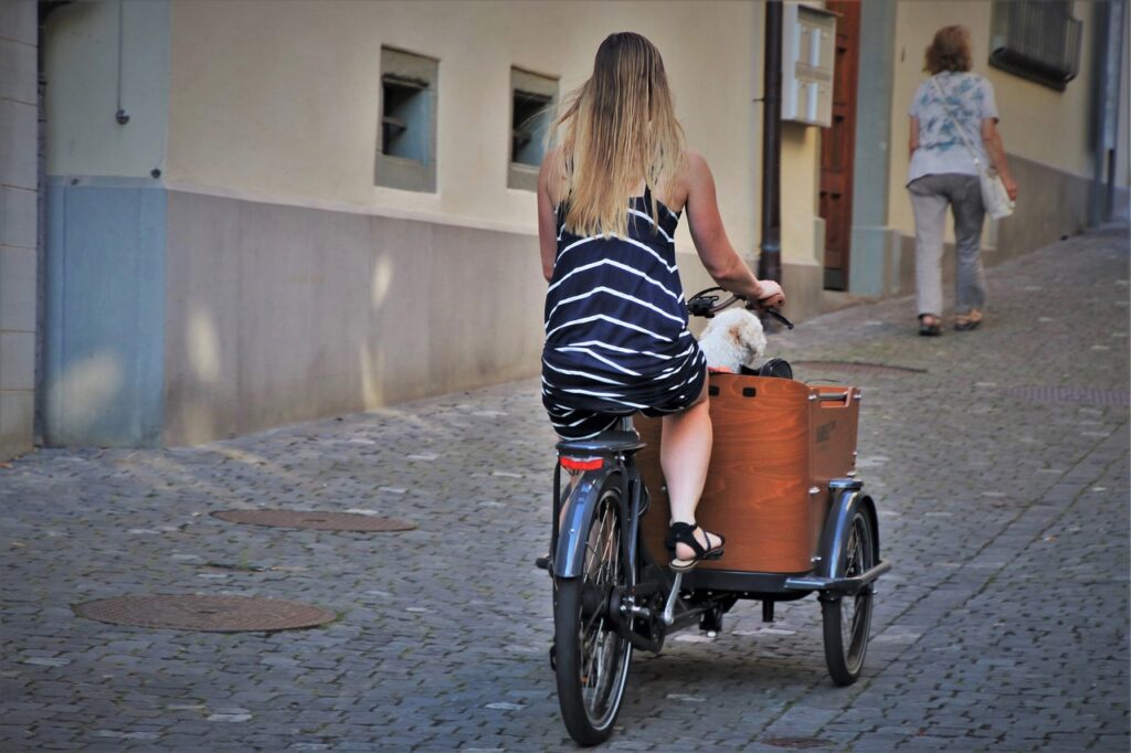 4 marynistyczne stylizacje, które musisz poznać
